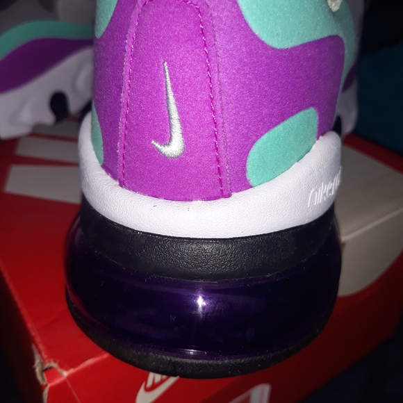 Nike Air Max 27 React - Picture 2 of 9